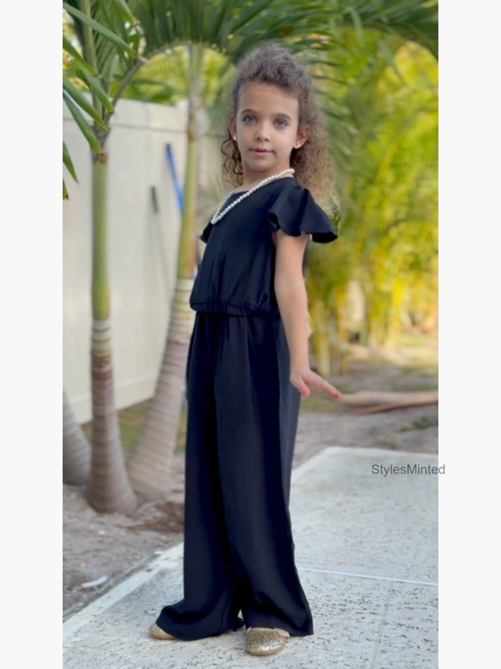 Girls Ruffle Cap Sleeve Wide Leg Jumpsuit Romper with Pockets - Picture 7 of 7